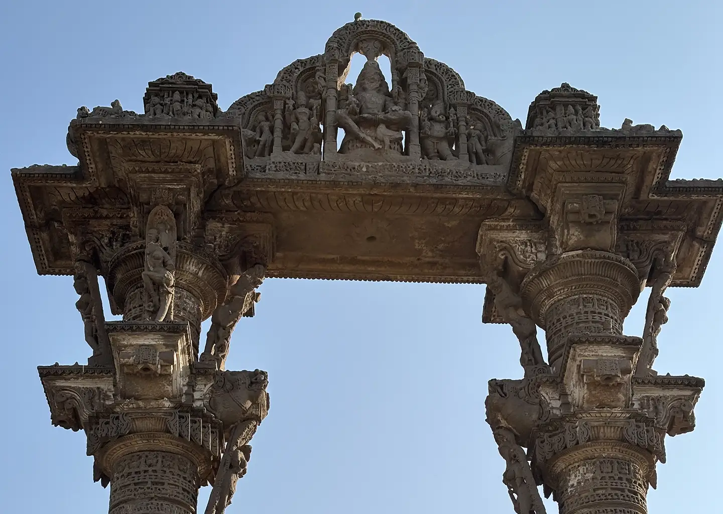 Kirti Toranas, Vadnagar