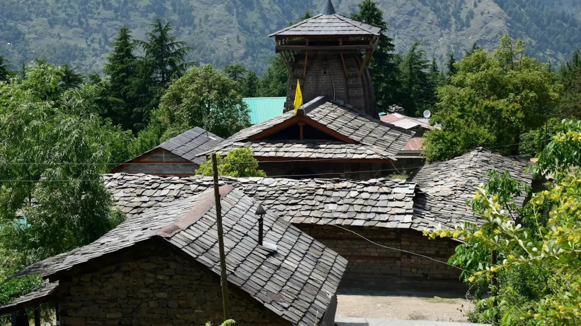 Muralidhar Temple, Naggar